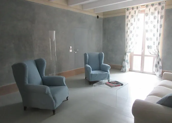 Agriturismo Laura Lantgård *